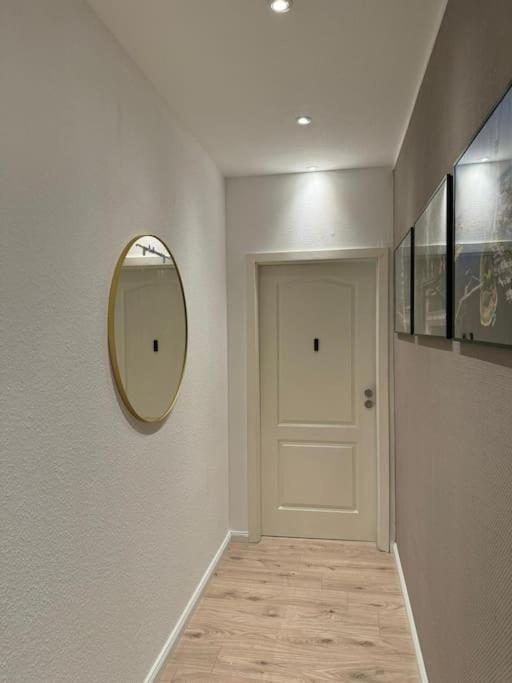 2 Raum City-Apartment 5Min Zum Hbf Grupello-2 Düsseldorf Esterno foto