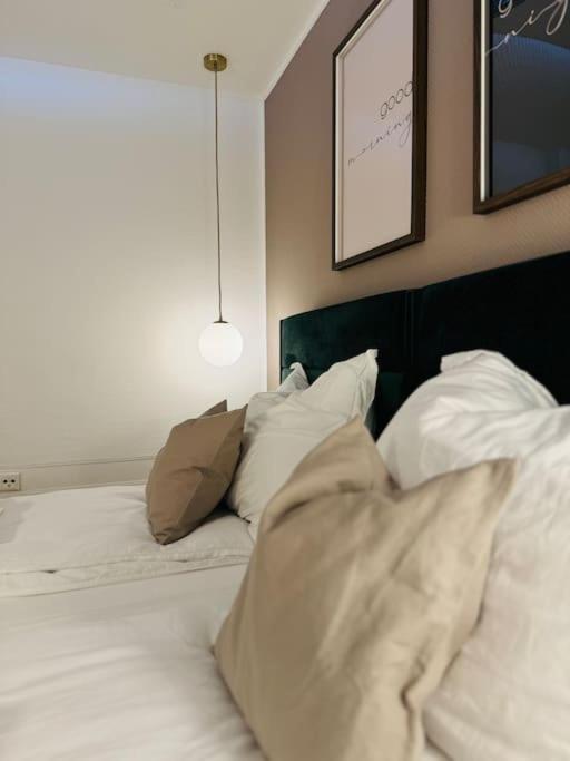 2 Raum City-Apartment 5Min Zum Hbf Grupello-2 Düsseldorf Esterno foto